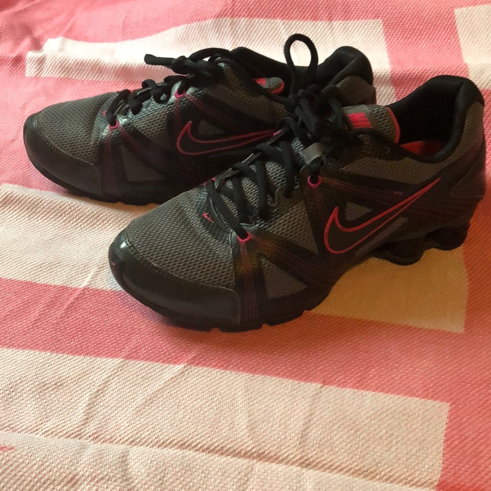 Nike Shox